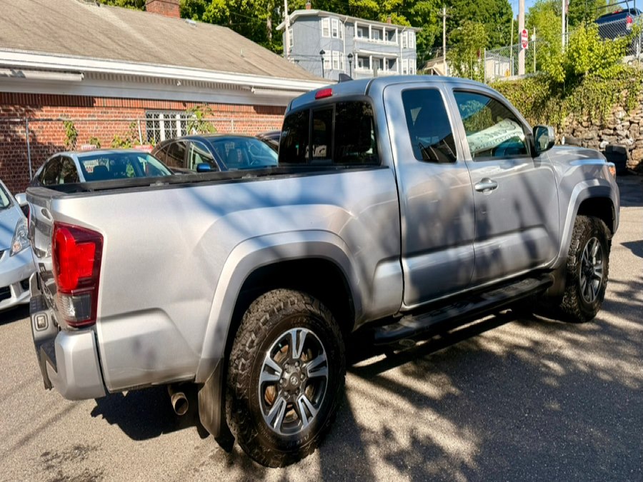 2018 Toyota Tacoma TRD Sport - Photo 8