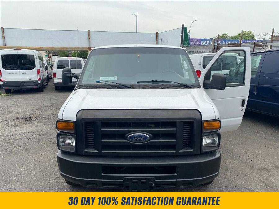 2013 Ford E-Series E-350 Super Duty Extended's photo