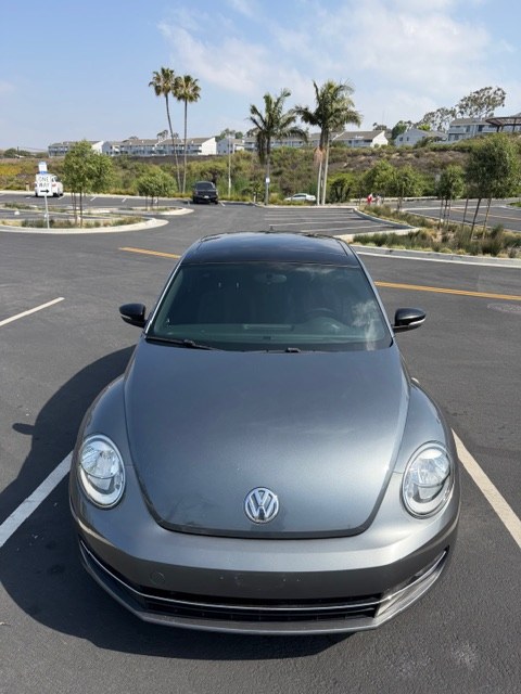 2012 Volkswagen Beetle White Turbo