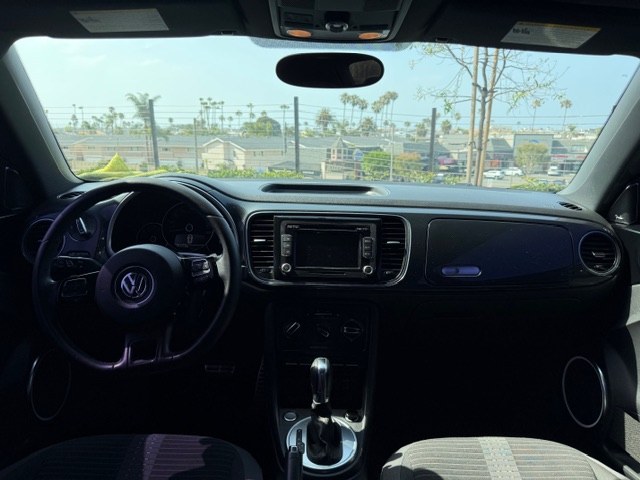 2012 Volkswagen Beetle 2.0 - Photo 12