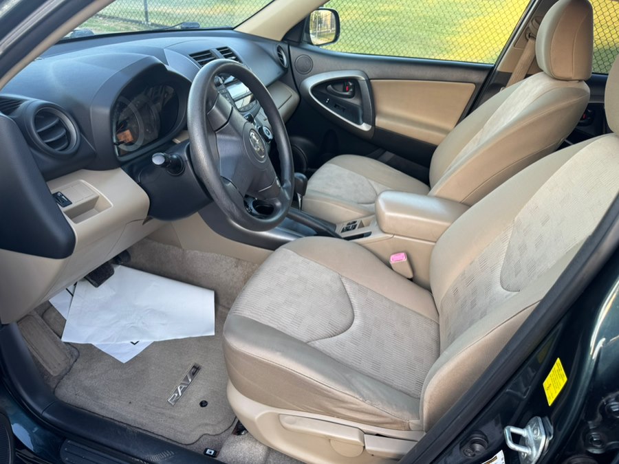 2009 Toyota RAV4 Base - Photo 8