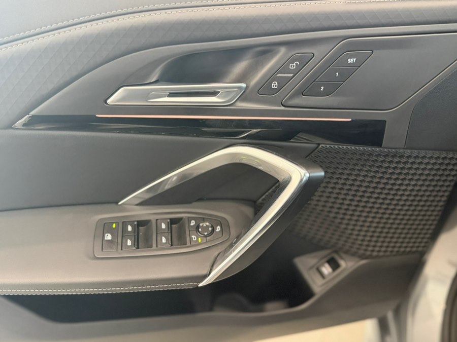 2026 BMW X2 28i - Photo 10