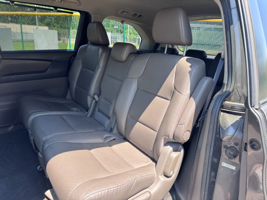 2014 Honda Odyssey EX-L - Photo 9
