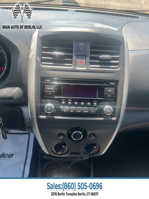 2016 Nissan Versa Sedan SV - Photo 17