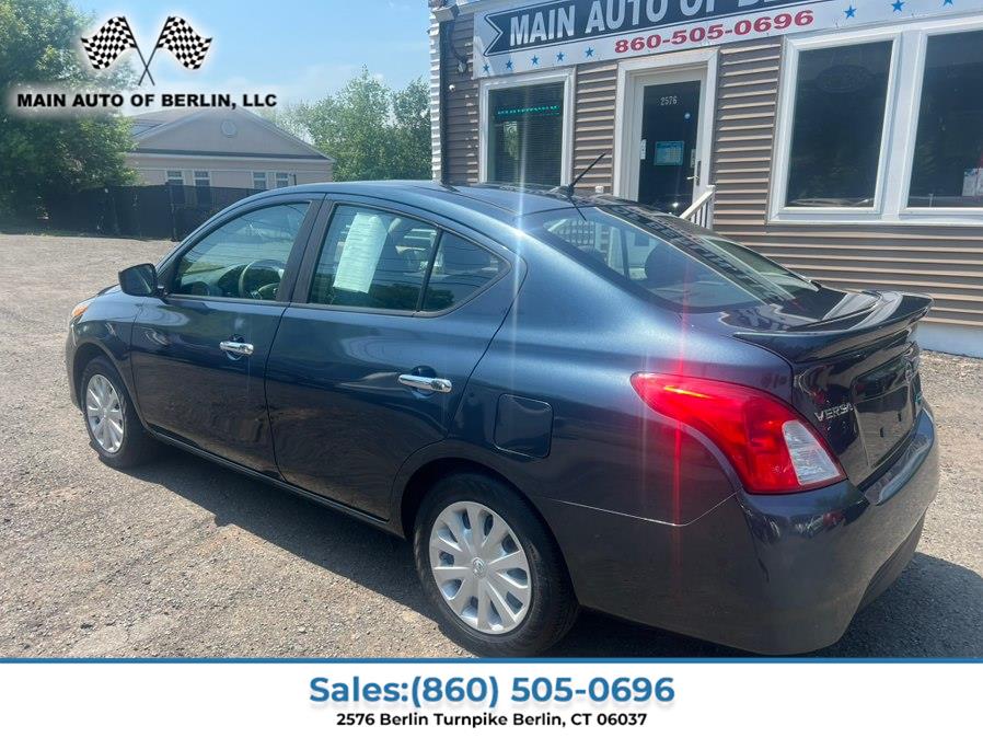 2016 Nissan Versa Sedan SV - Photo 9
