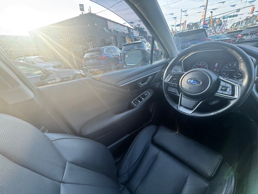2020 Subaru Outback Limited - Photo 11
