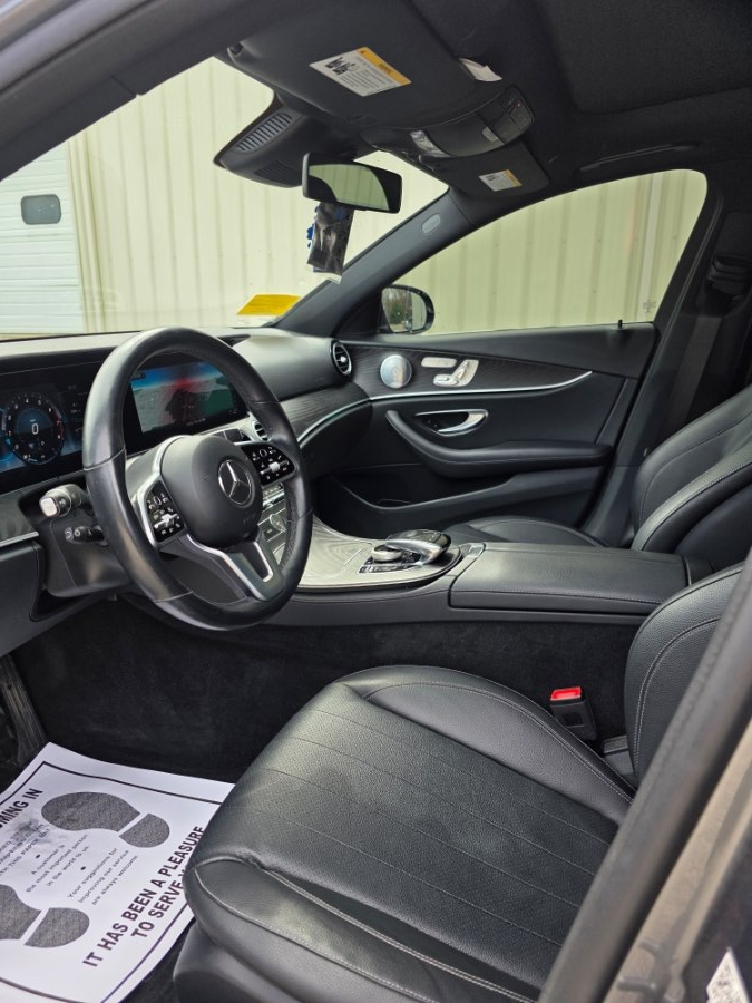 2019 Mercedes-Benz E-Class E300 - Photo 11