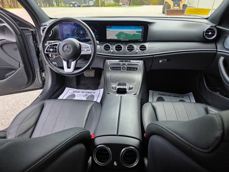 2019 Mercedes-Benz E-Class E300 - Photo 16