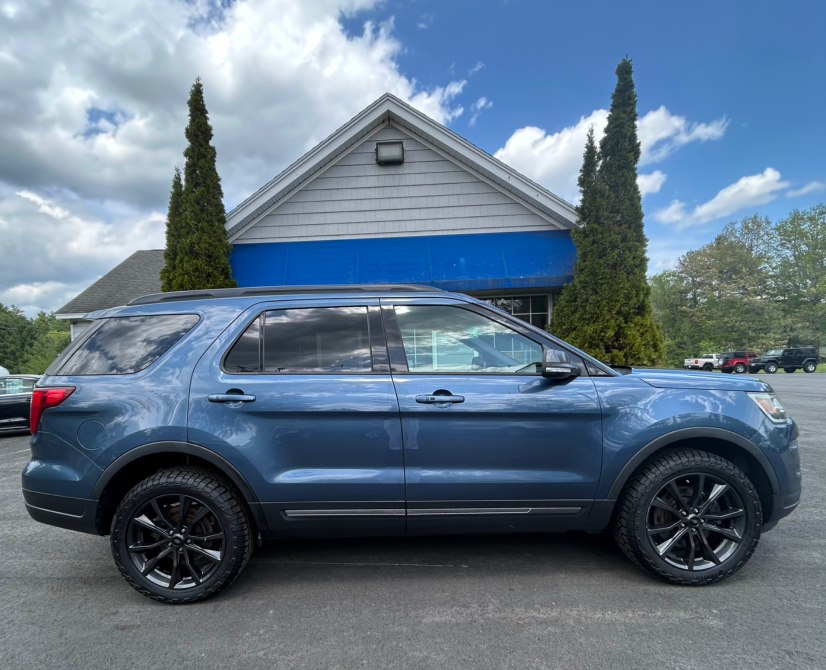 Blue Metallic 2019 Ford Explorer XLT AWD SUV / Crossover All-Wheel Drive Automatic