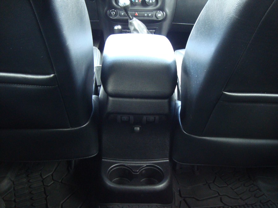 2014 Jeep Wrangler Unlimited Rubicon - Photo 25
