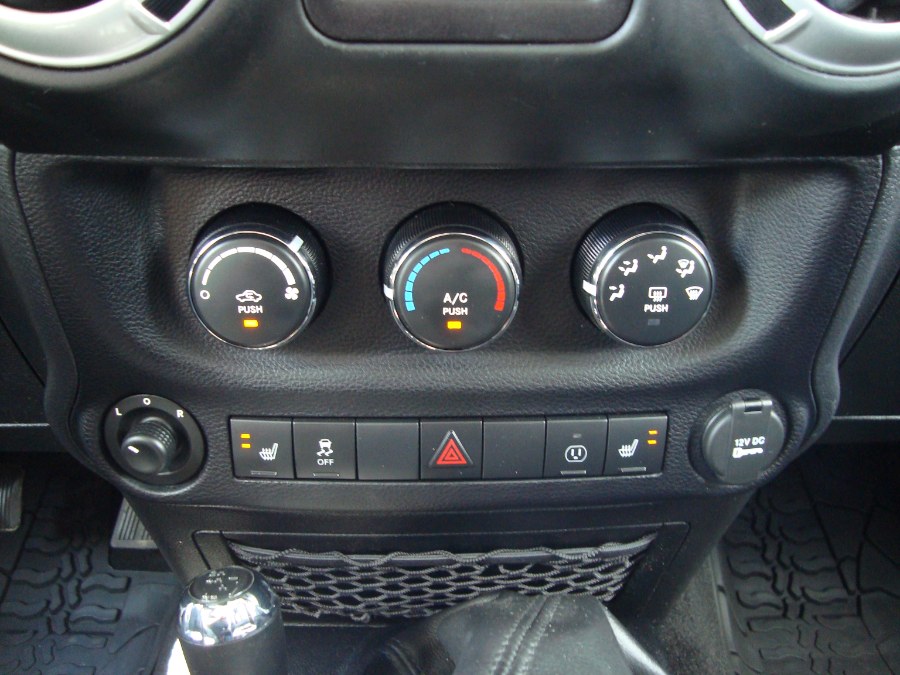 2014 Jeep Wrangler Unlimited Rubicon - Photo 24
