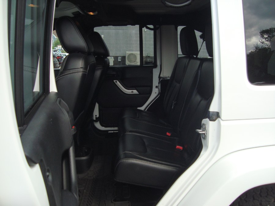 2014 Jeep Wrangler Unlimited Rubicon - Photo 16