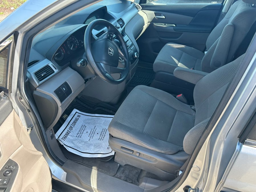 2012 Honda Odyssey LX - Photo 11
