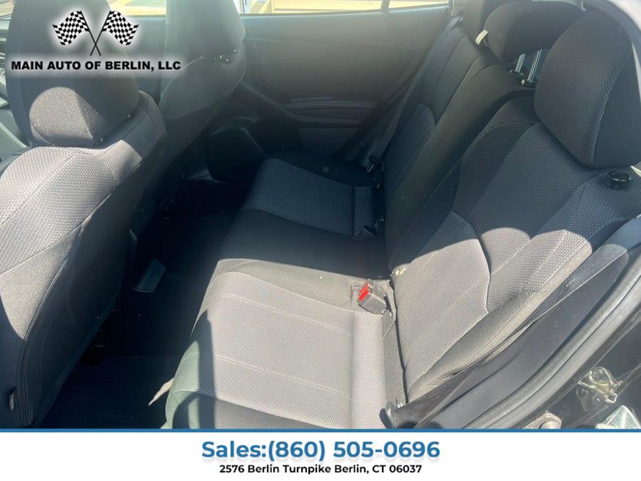 2017 Subaru Impreza Premium - Photo 10