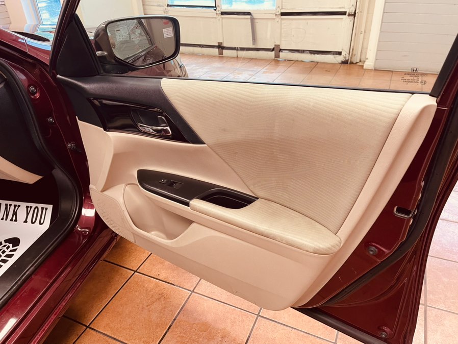 2017 Honda Accord LX - Photo 36