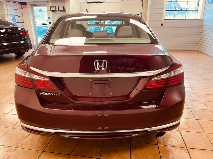 2017 Honda Accord LX - Photo 12