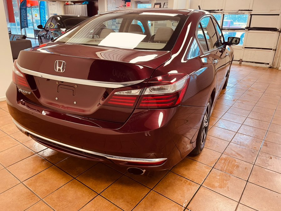 2017 Honda Accord LX - Photo 13