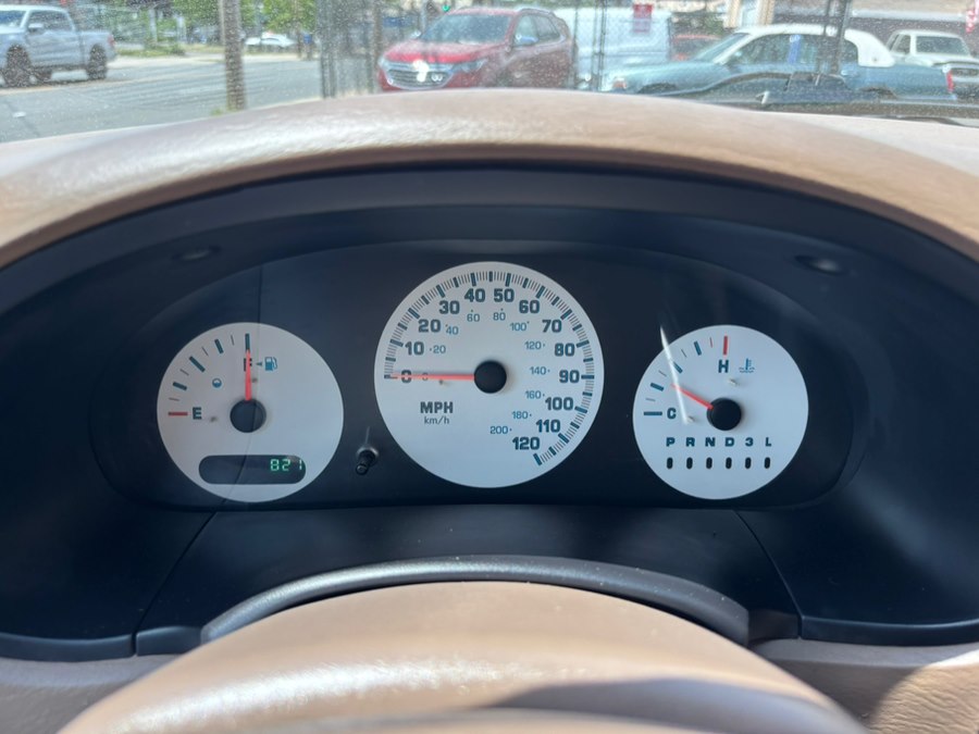 2003 Dodge Caravan SE - Photo 11