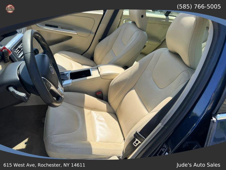 Volvo S60 photo 12