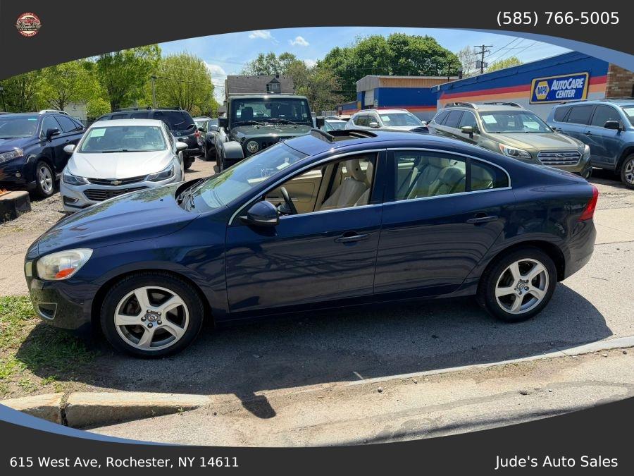 Volvo S60 photo 7