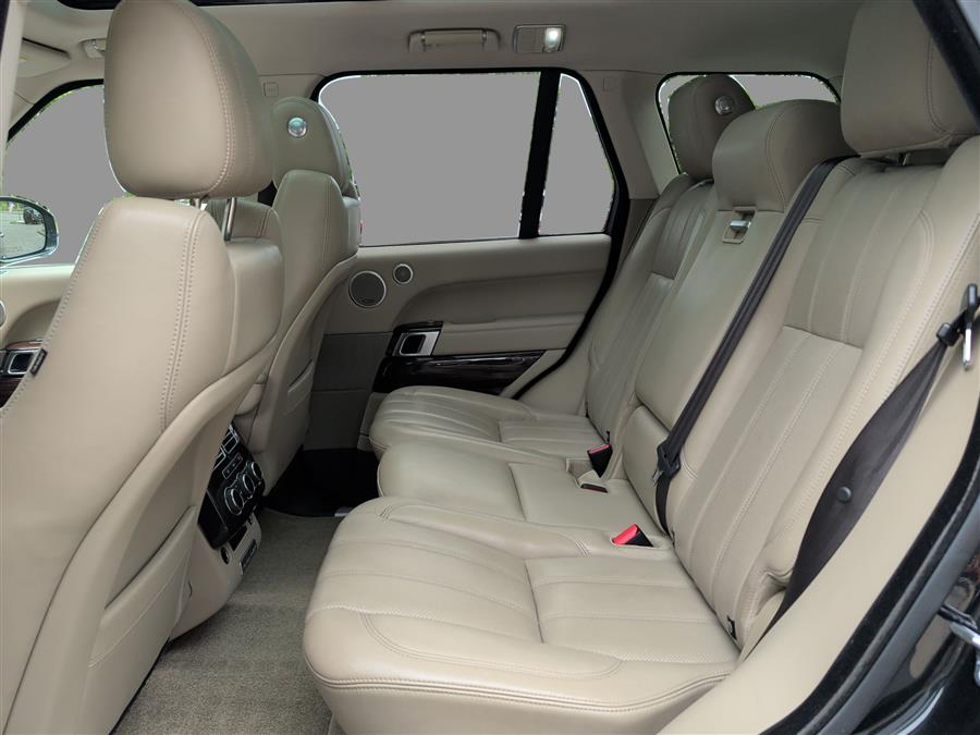 2016 Land Rover Range Rover HSE - Photo 9