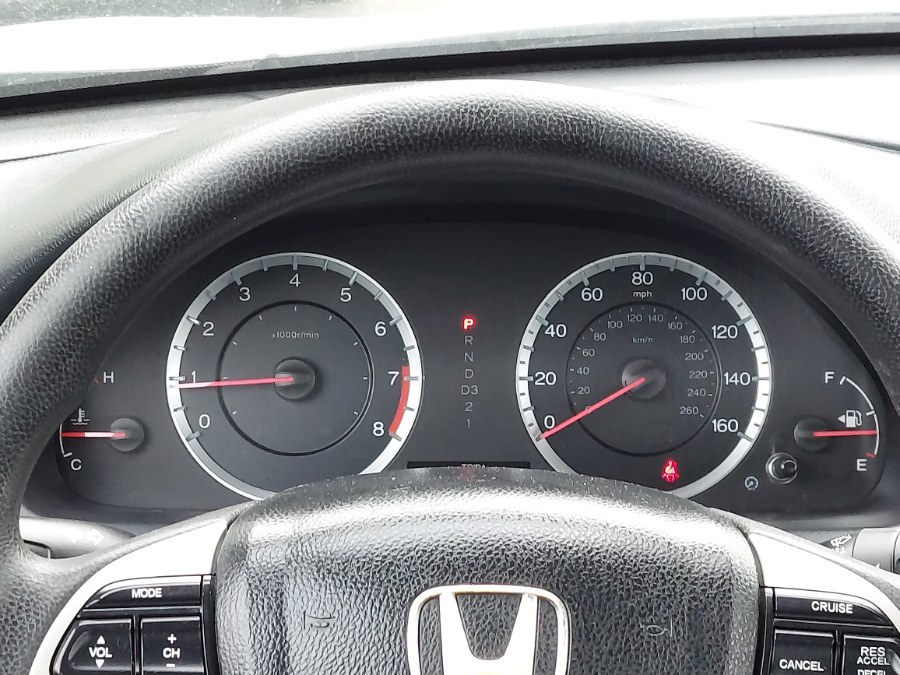 2010 Honda Accord LX - Photo 14
