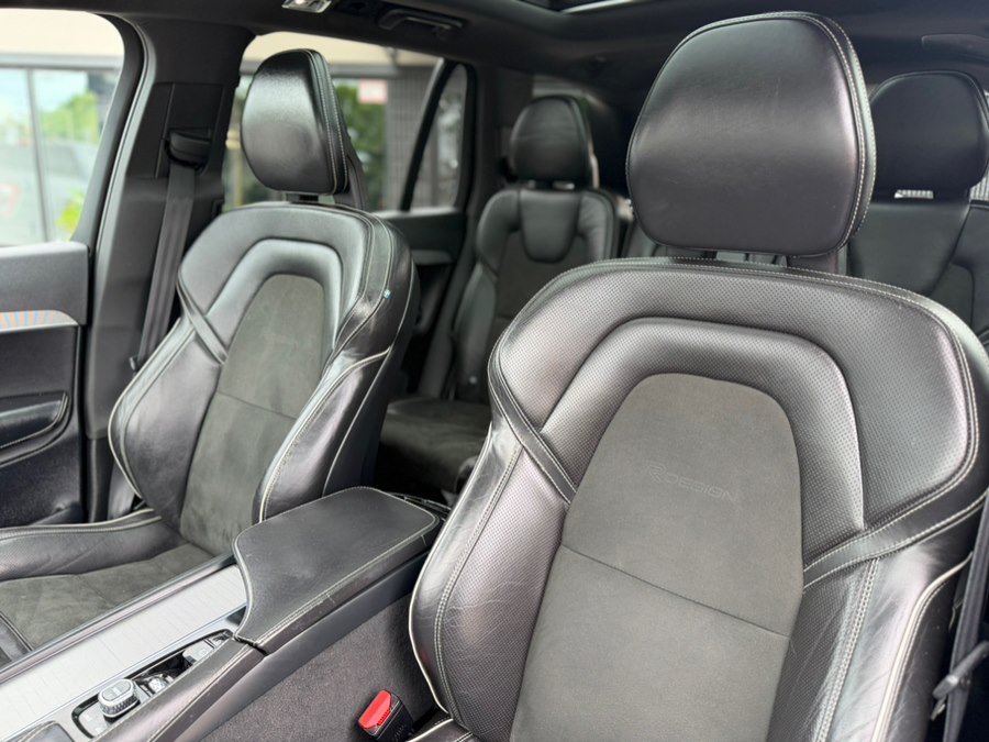 2017 Volvo XC90 R-Design - Photo 11