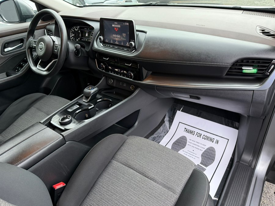 2021 Nissan Rogue SV - Photo 25