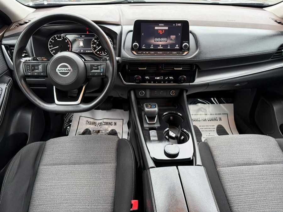 2021 Nissan Rogue SV - Photo 19