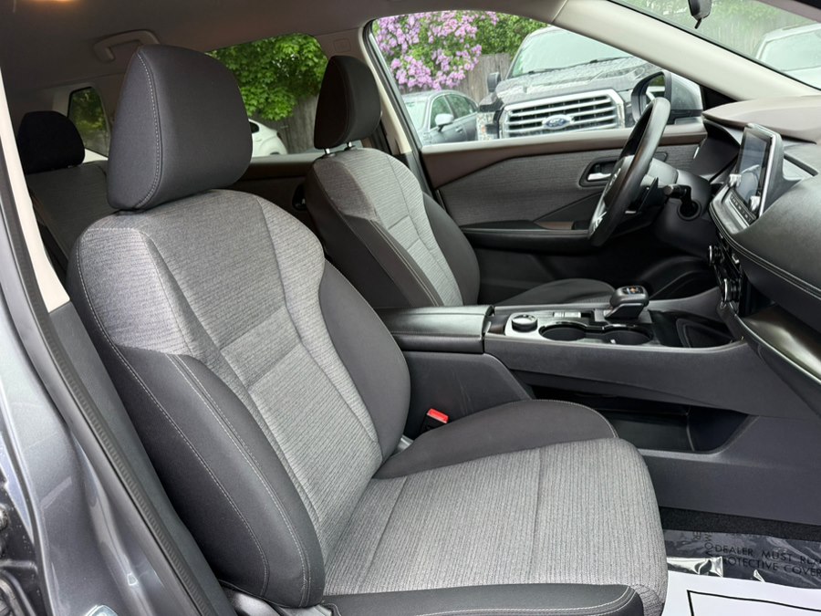 2021 Nissan Rogue SV - Photo 24