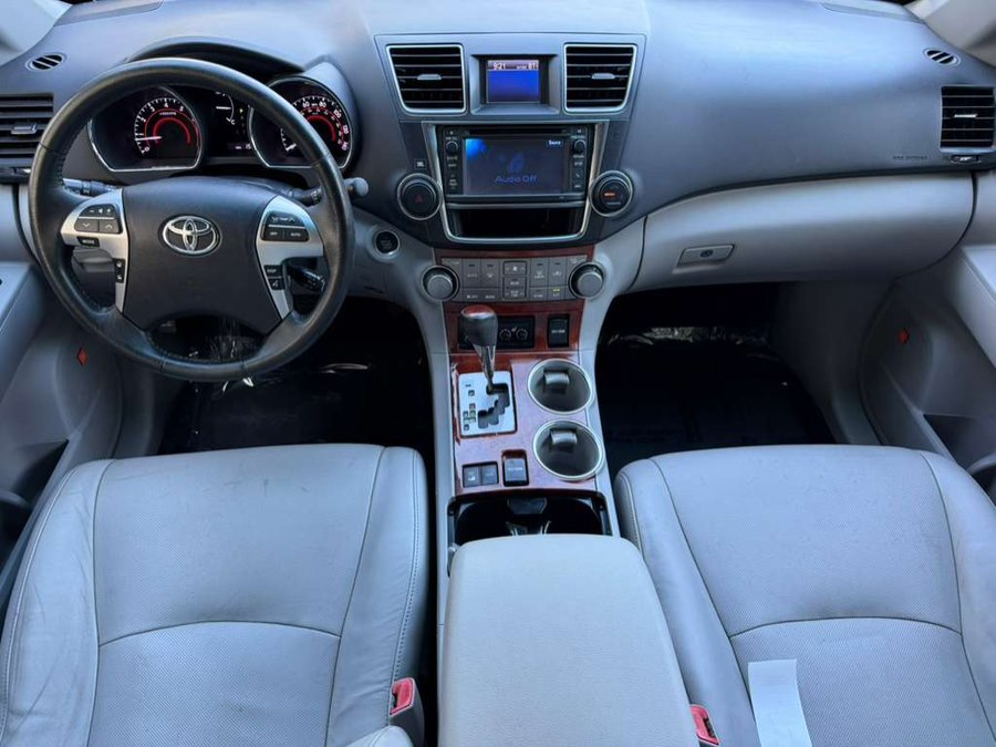 2013 Toyota Highlander Limited - Photo 14