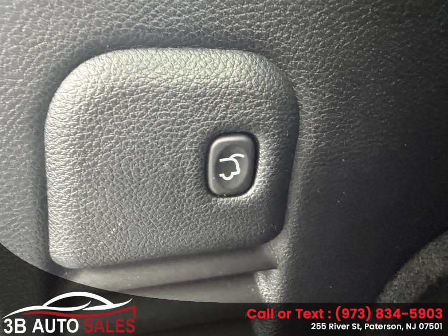 2018 Jeep Grand Cherokee Overland - Photo 24