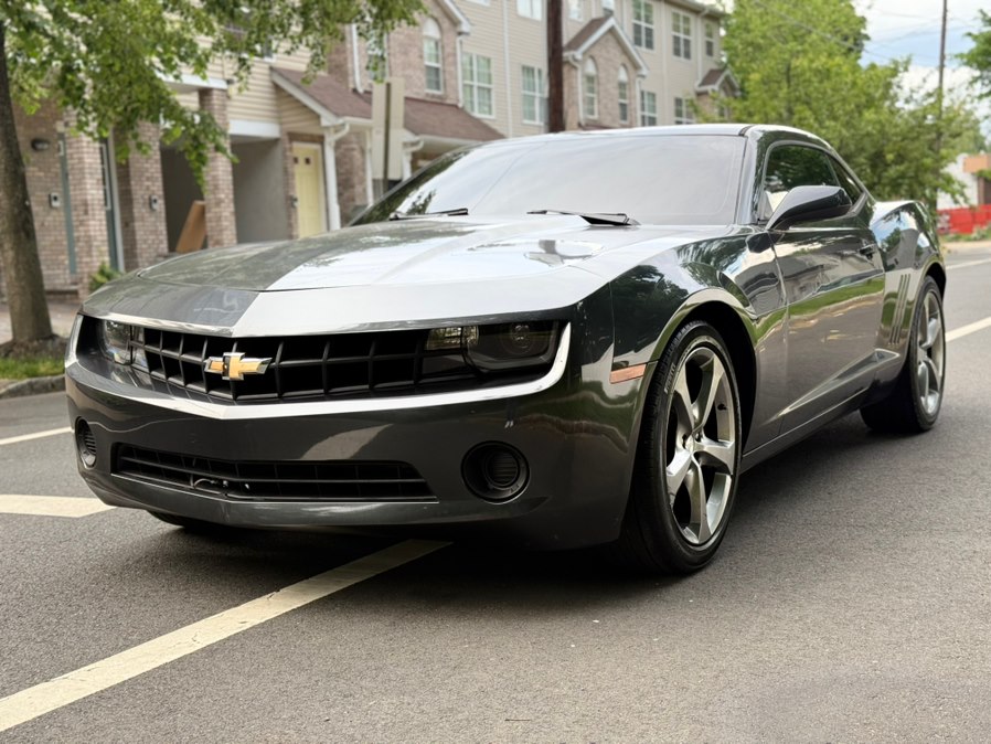 2013 Chevrolet Camaro 2dr Cpe LS w/2LS