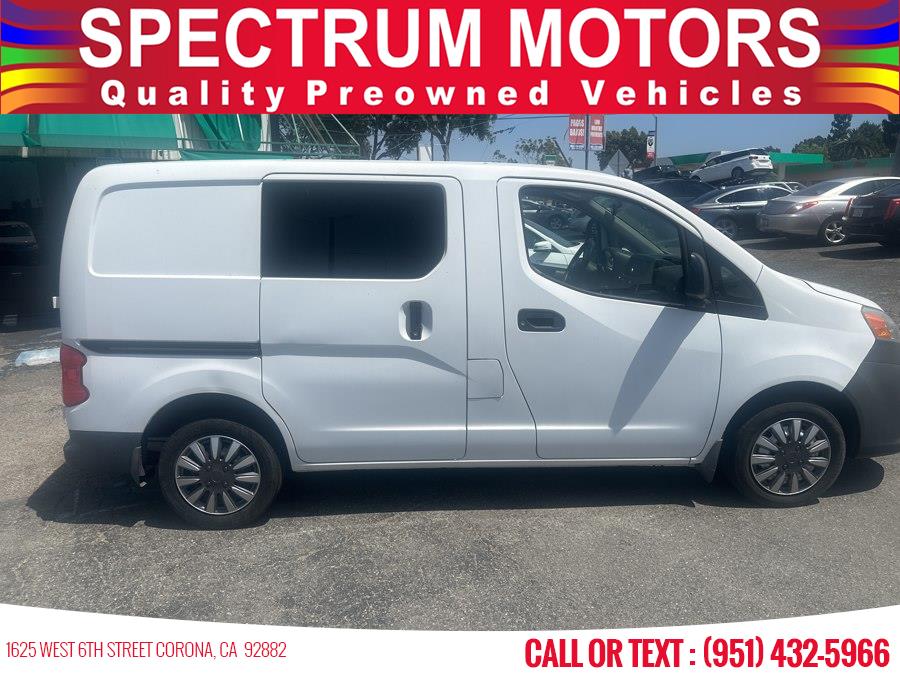 2015 Nissan NV200 S - Photo 7
