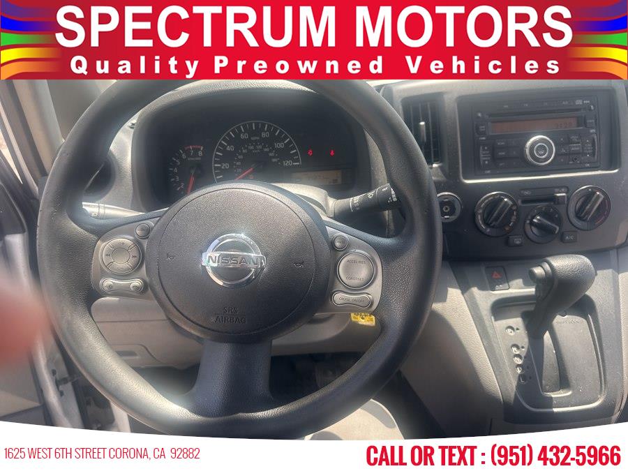 2015 Nissan NV200 S - Photo 11