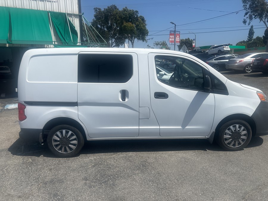 2015 Nissan NV200 S - Photo 7