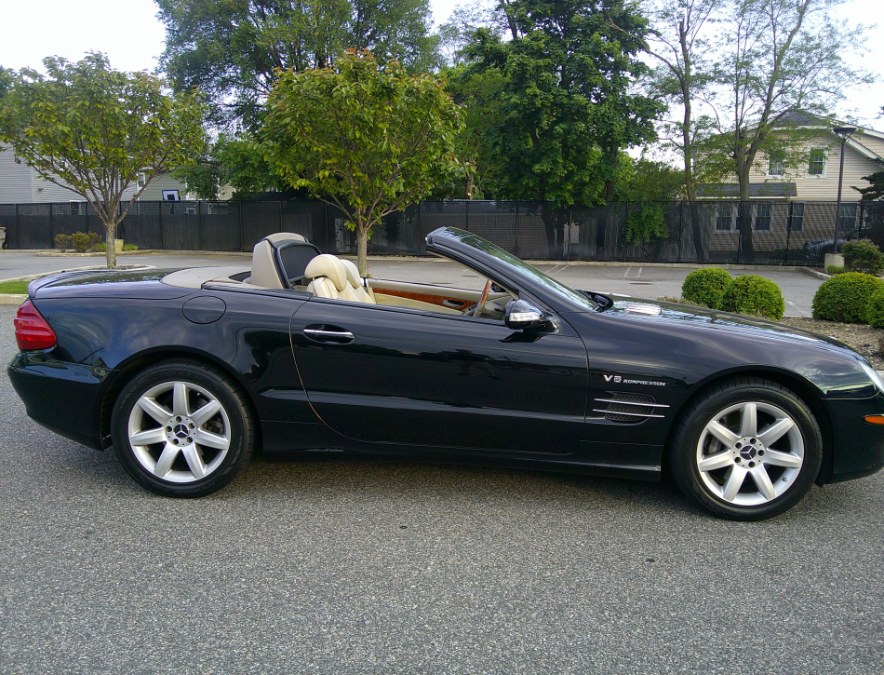 2003 Mercedes-Benz SL-Class - $12,977