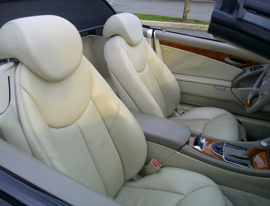 2003 Mercedes-Benz SL-Class - $12,977