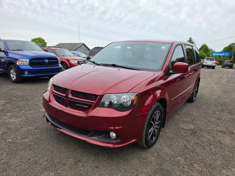 Used 2015 Dodge Grand Caravan in East Windsor, Connecticut | STS Automotive. East Windsor, Connecticut