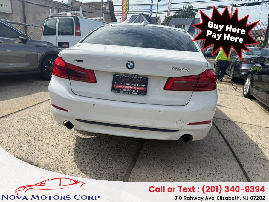 2018 BMW 5 Series 530i - Photo 11
