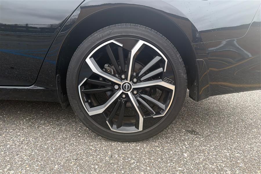 2024 Nissan Altima SR - Photo 23