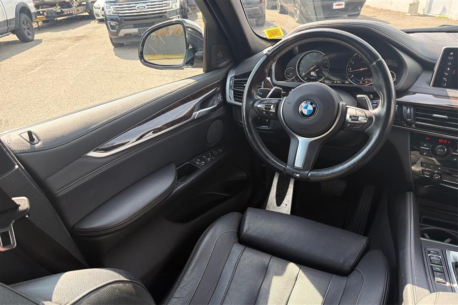 2017 BMW X6 xDrive50i - Photo 18