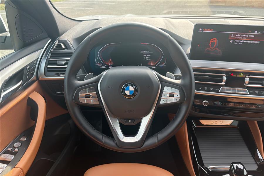 2023 BMW X4 30i - Photo 17