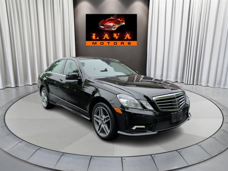 Black 2011 Mercedes-Benz E-Class E 550 Luxury 4MATIC Sedan All-Wheel Drive Automatic