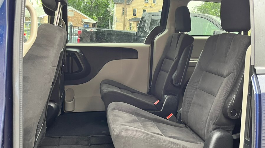 2015 Dodge Grand Caravan SXT - Photo 9