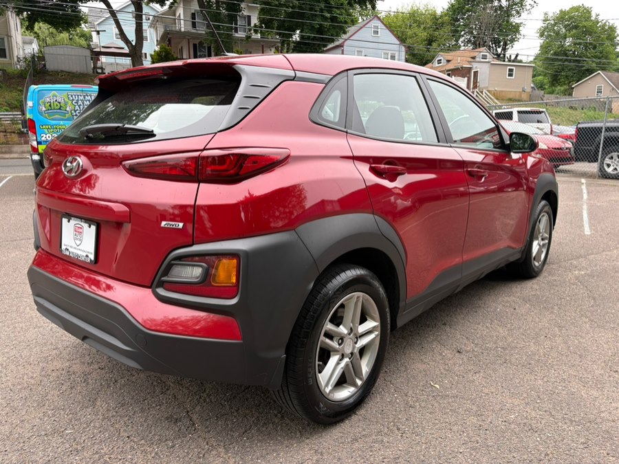 2021 Hyundai Kona SE - Photo 4