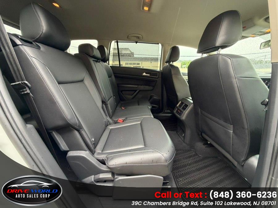 2018 Volkswagen Atlas SE - Photo 30