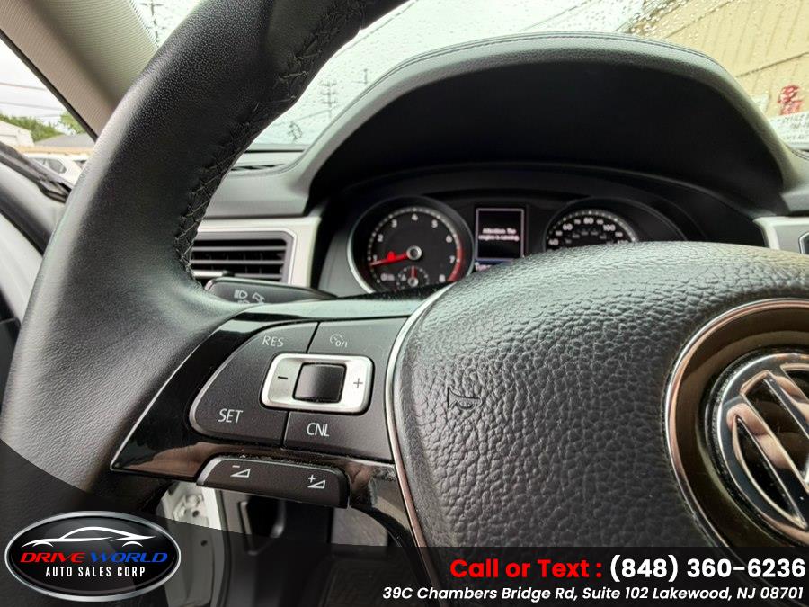 2018 Volkswagen Atlas SE - Photo 17