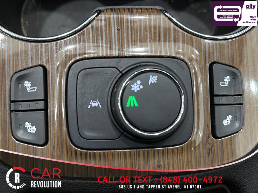 2023 GMC Acadia SLE - Photo 26