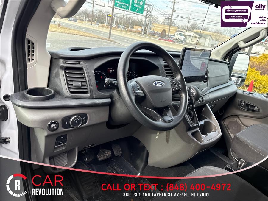 2022 Ford Transit Passenger Van XLT - Photo 10